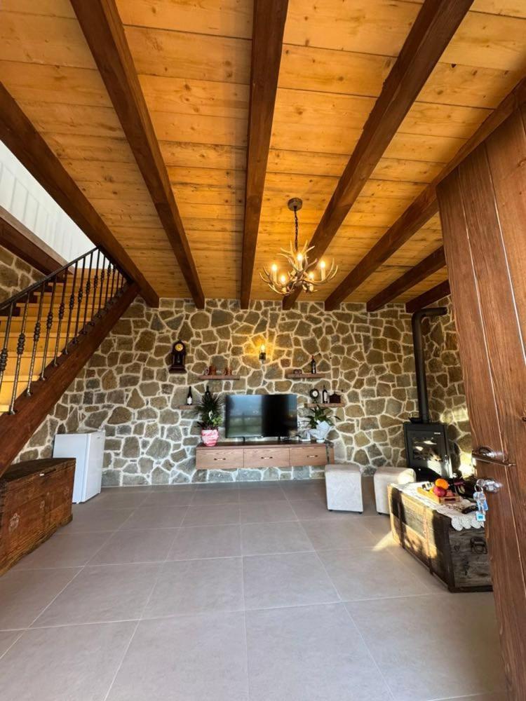Villa Bujtina Salko à Mucaj Extérieur photo